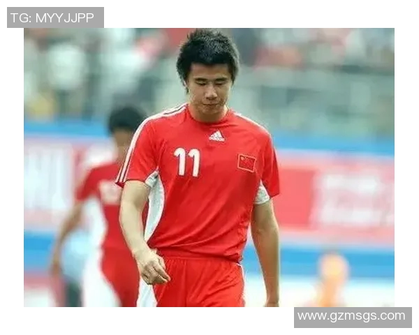 中国足球历史上最杰出的明星球员及其对足球发展的影响分析